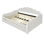 Divano Letto in Velluto Matrimoniale Rosa/Bianco con Schienale a Conchiglia e Letto Estraibile, 2 Posti
